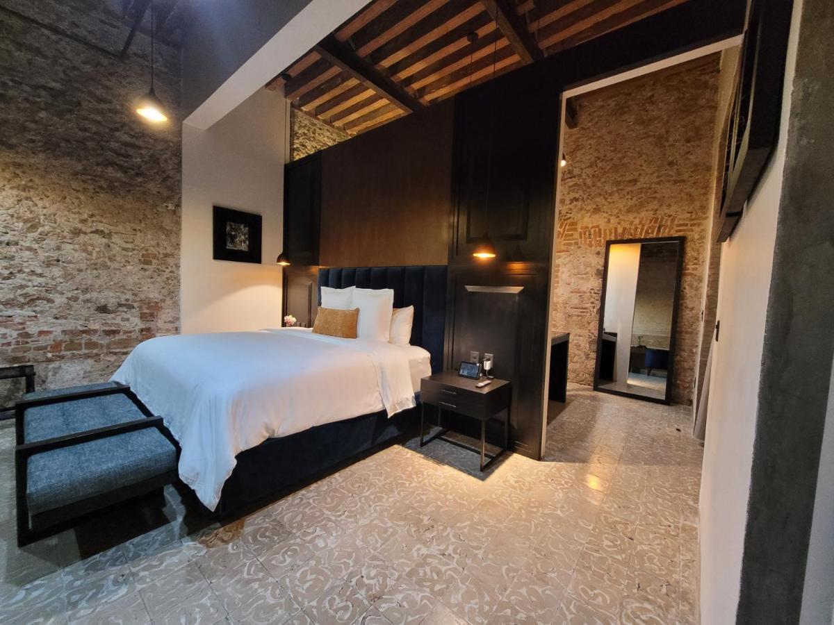 Hotel Milo Collection